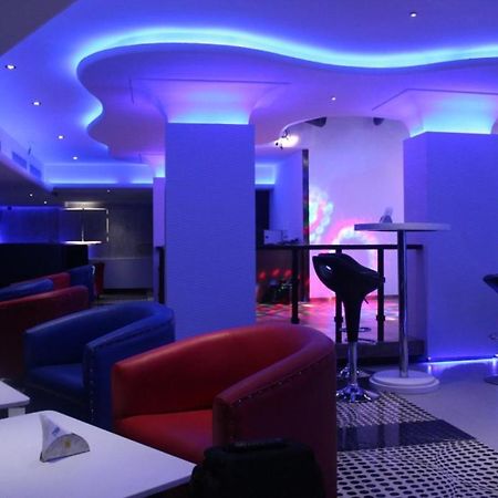 Hotel River View Веллуру Экстерьер фото